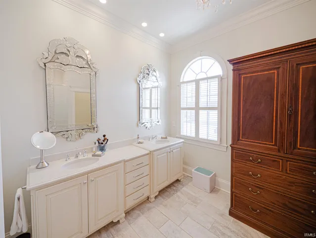 $669,800 | 1521 Larkinwood, Evansville, IN 47715