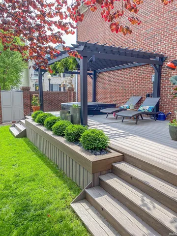 $669,800 | 1521 Larkinwood, Evansville, IN 47715