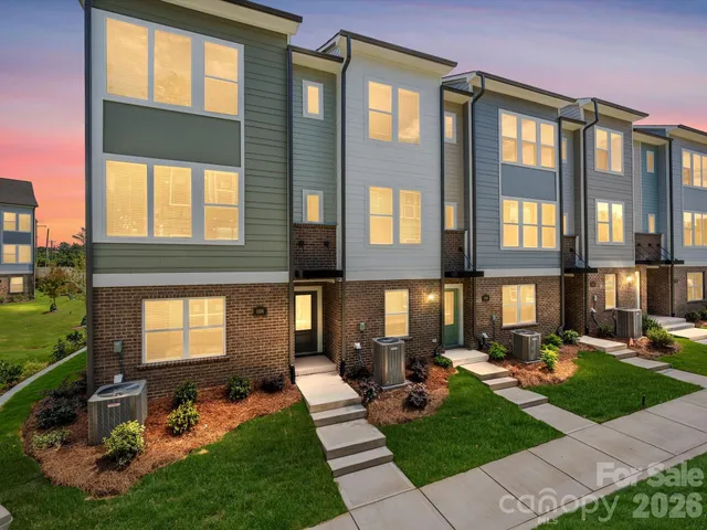 $483,237 | 1104 Bismuth Lane, Charlotte, NC 28211