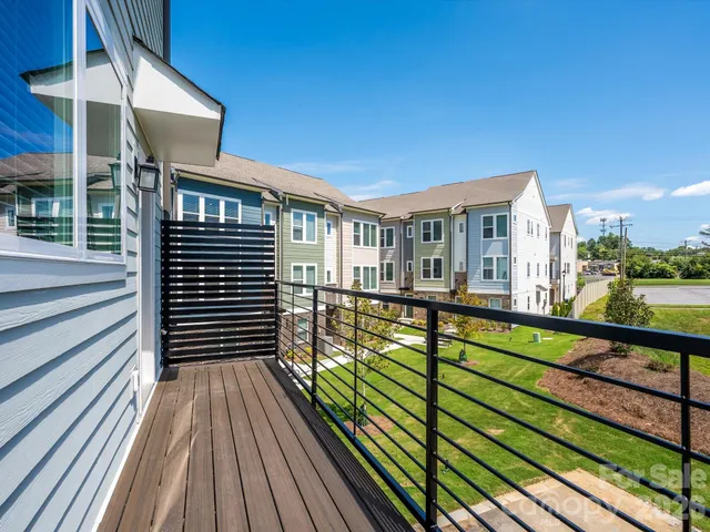 $483,237 | 1104 Bismuth Lane, Charlotte, NC 28211