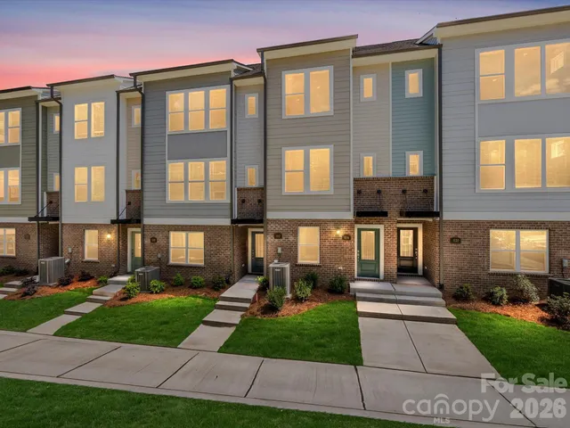 $483,237 | 1104 Bismuth Lane, Charlotte, NC 28211