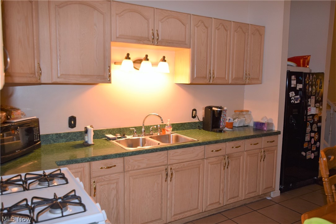 4482 Burkey Road Youngstown, OH 44515 - Photo 6 of 26 Gallery Image 6