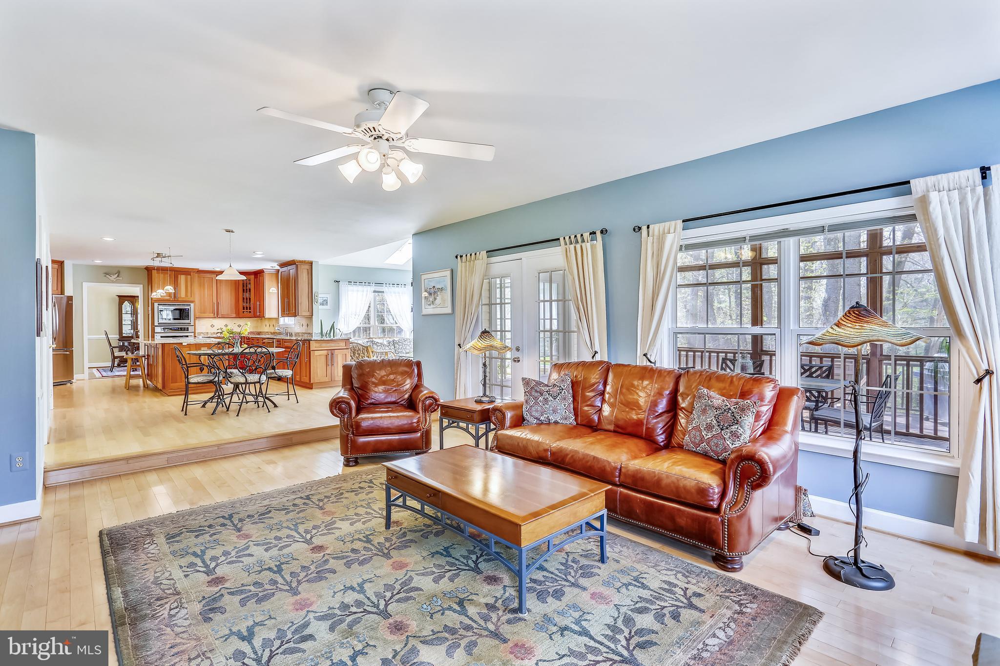 20931 Sunnyacres Road Gaithersburg, MD 20882 - Photo 26 of 83 Family room is open to porch and kitchen