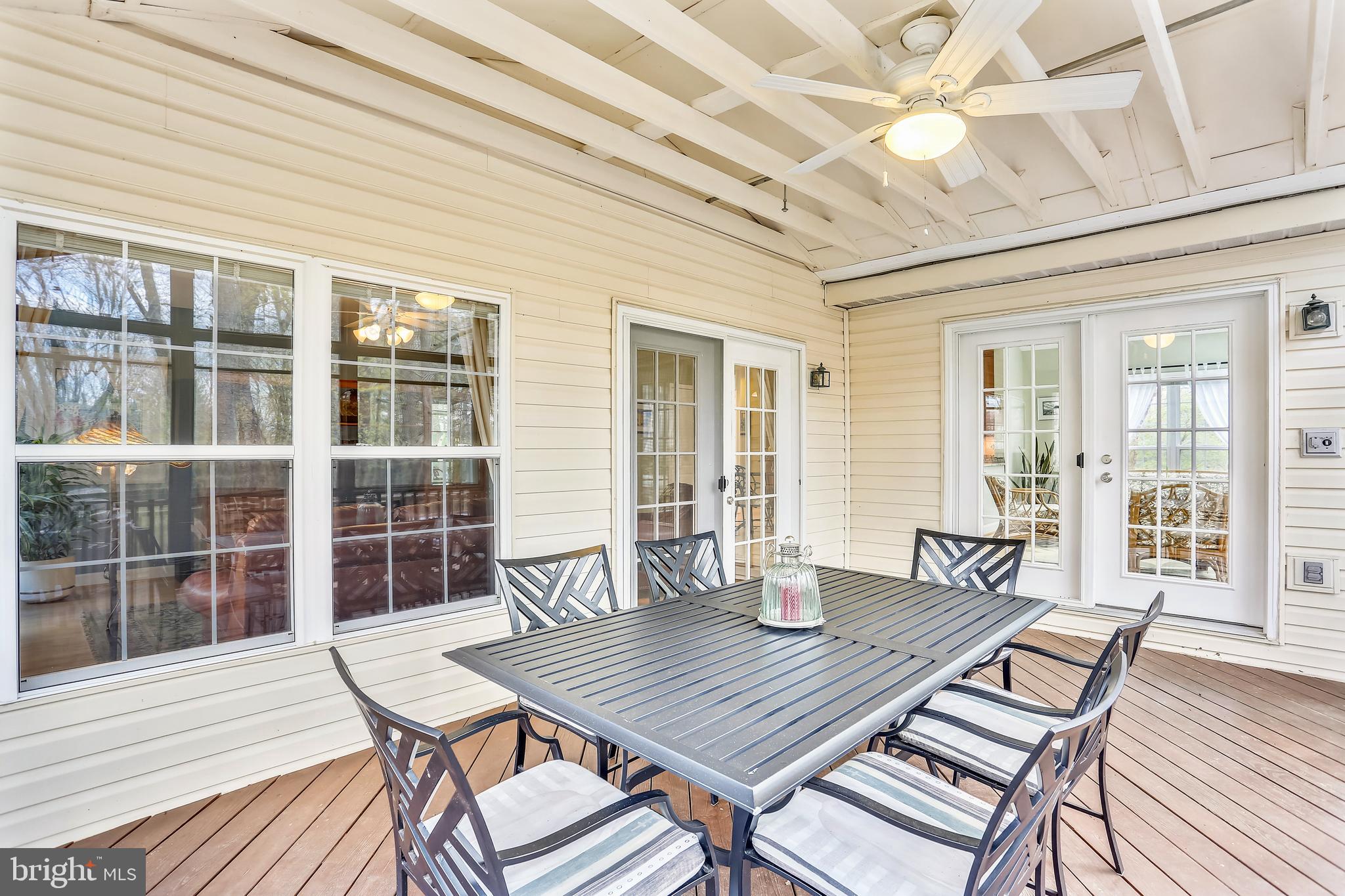 20931 Sunnyacres Road Gaithersburg, MD 20882 - Photo 29 of 83 Screened porch w/ access to family & morning rooms
