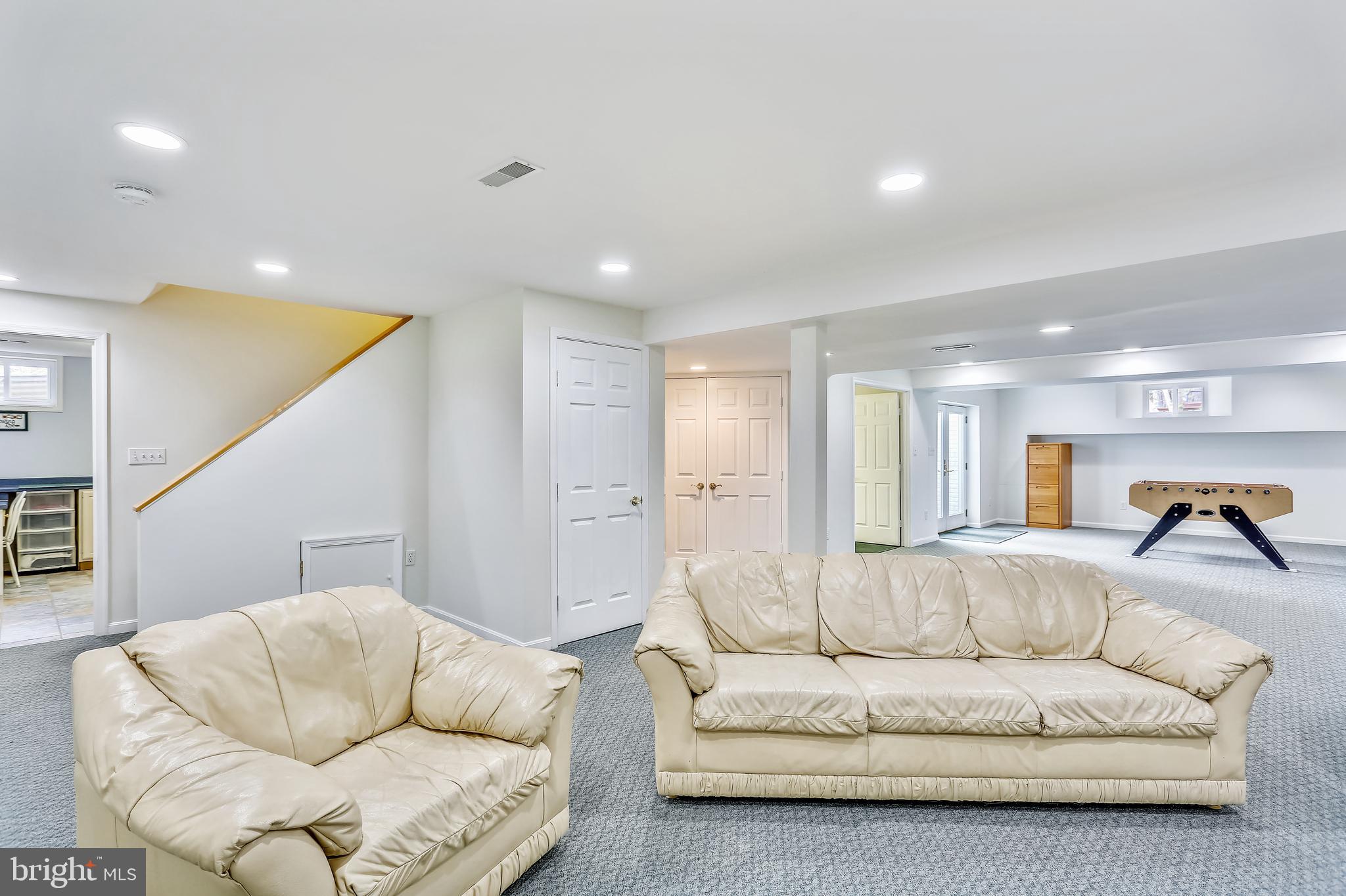 20931 Sunnyacres Road Gaithersburg, MD 20882 - Photo 50 of 83 Recreation room has full bath & laundry room