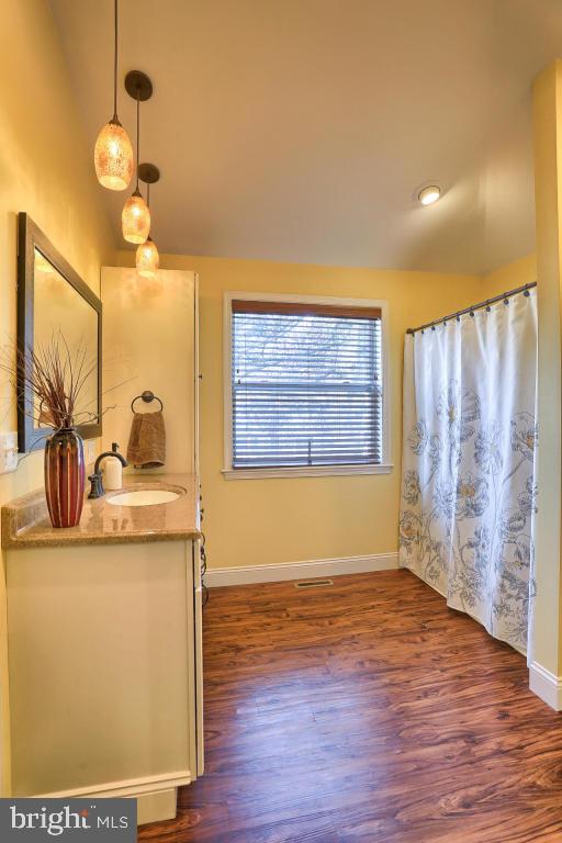 208 Leaman Street Lititz, PA 17543 - Photo 27 of 33 Gallery Image 27