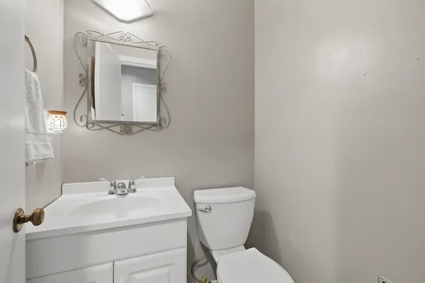 $439,900 | 2804 Dartmouth Drive, Janesville, WI 53548