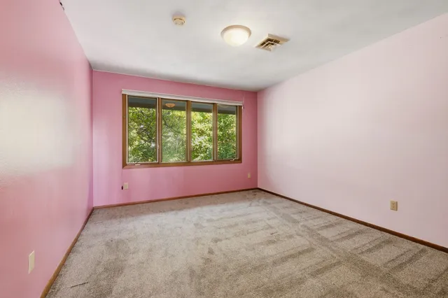 $449,900 | 2804 Dartmouth Drive, Janesville, WI 53548