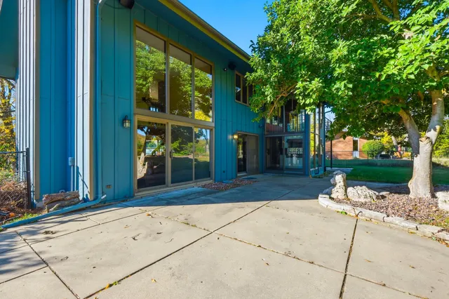 $449,900 | 2804 Dartmouth Drive, Janesville, WI 53548