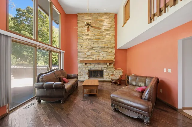 $449,900 | 2804 Dartmouth Drive, Janesville, WI 53548