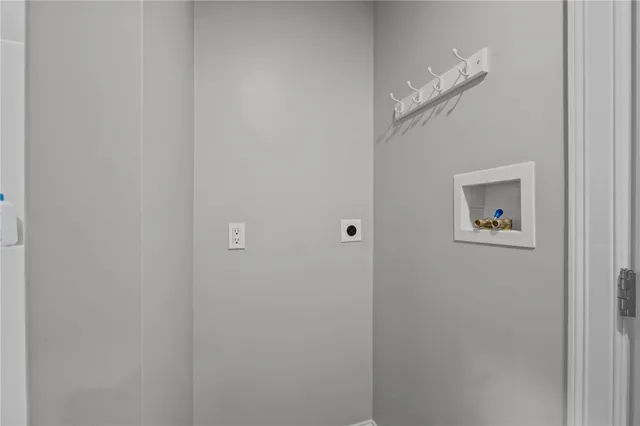 $849,900 | 105 Amy Drive, Cranston, RI 02921