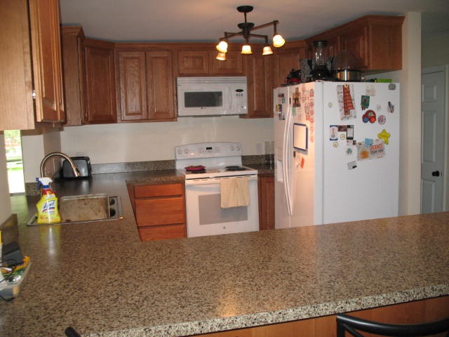 1373 East Wilson Road Clio, MI 48420 - Photo 7 of 32 50012423-6.JPG