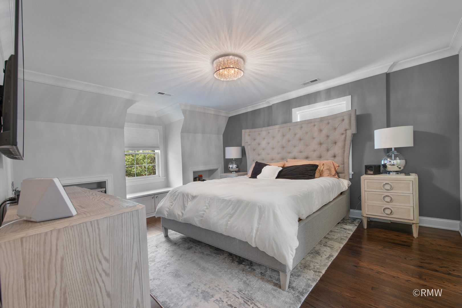 430 North Maple Street Itasca, IL 60143 - Photo 21 of 43 a bedroom with a bed and a couch