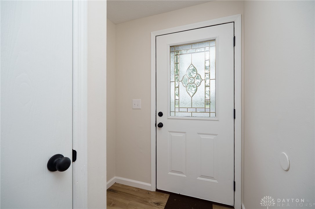 6030 Shull Road Dayton, OH 45424 - Photo 4 of 25 Gallery Image 4