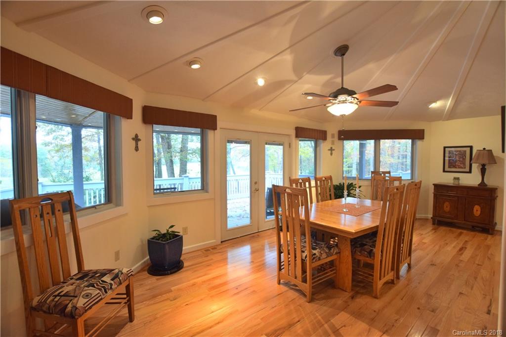 310 Foxhall Road Mills River, NC 28759 - Photo 11 of 36 Gallery Image 11