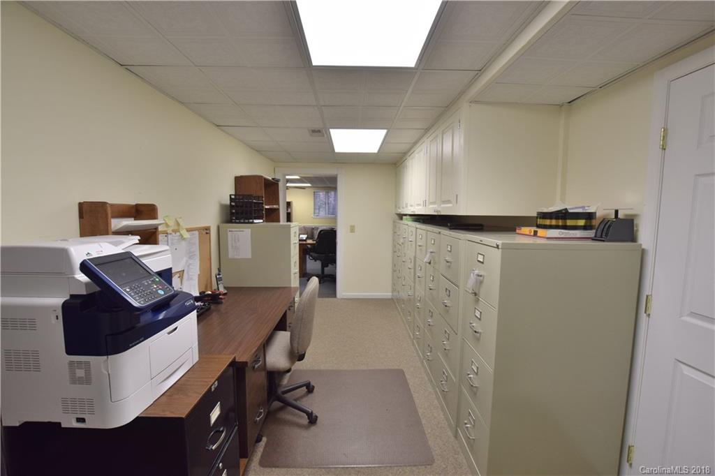 310 Foxhall Road Mills River, NC 28759 - Photo 26 of 36 Gallery Image 26