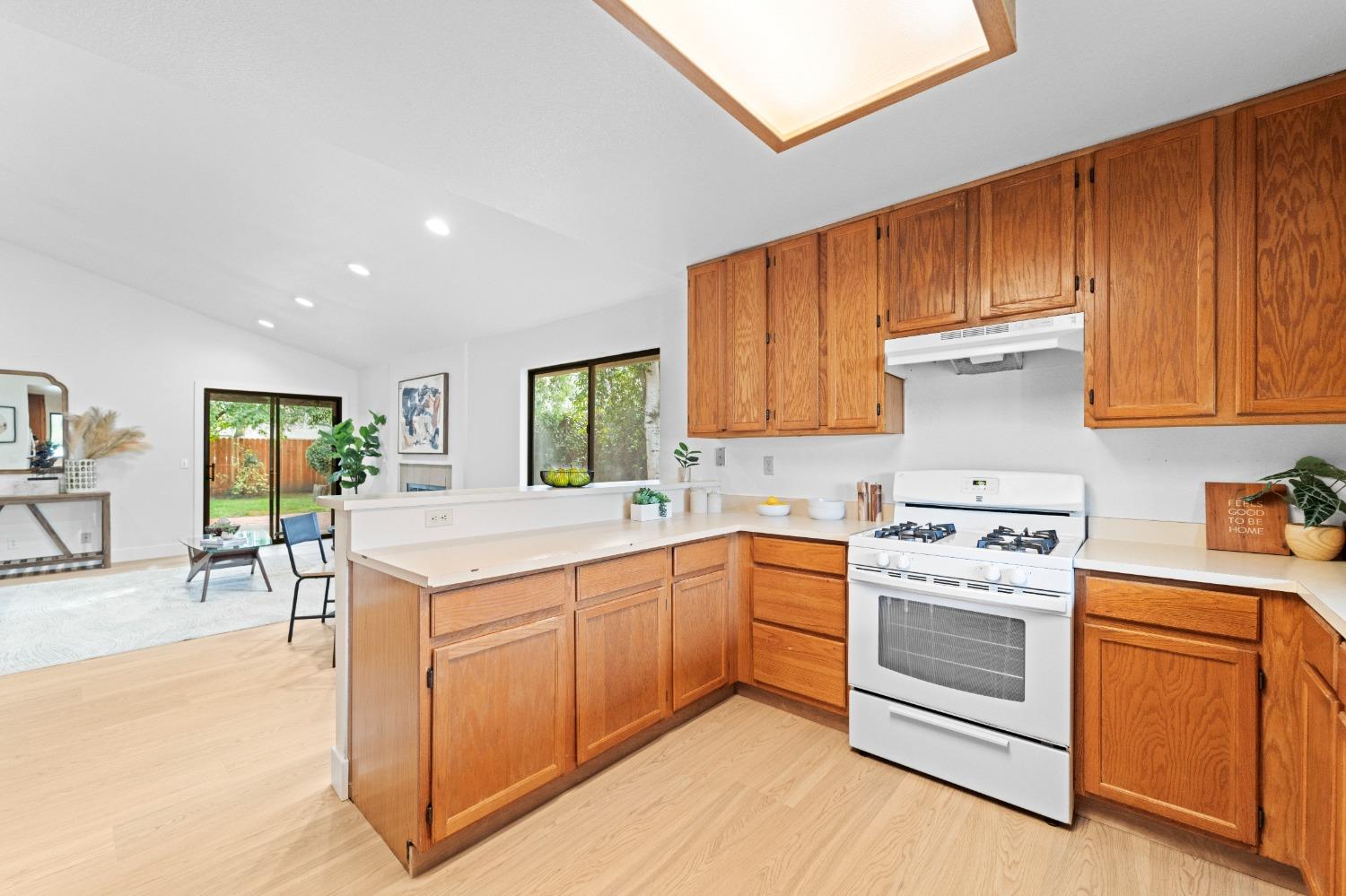 2754 Concord Avenue Davis, CA 95618 - Photo 13 of 54