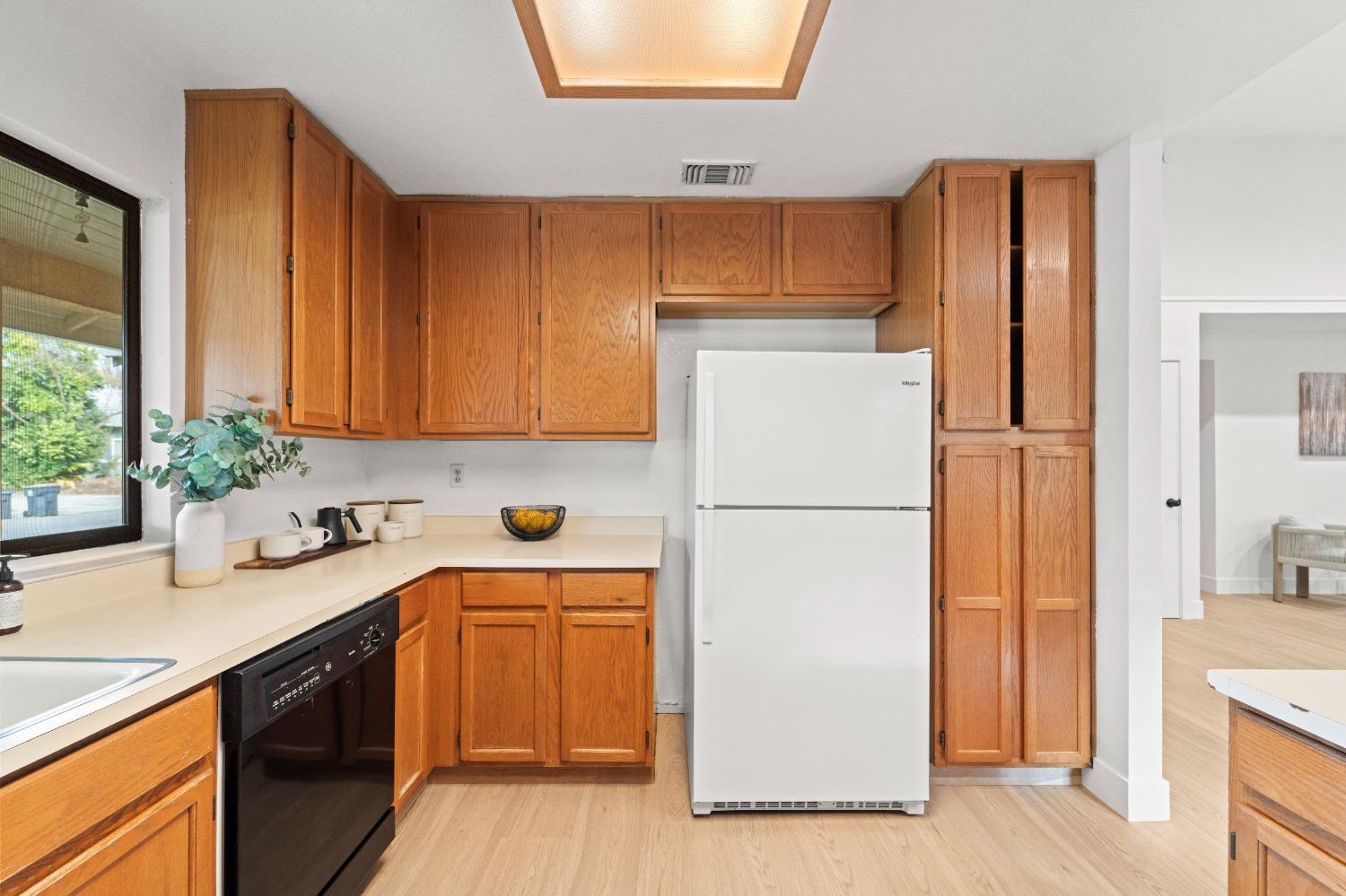 2754 Concord Avenue Davis, CA 95618 - Photo 16 of 54