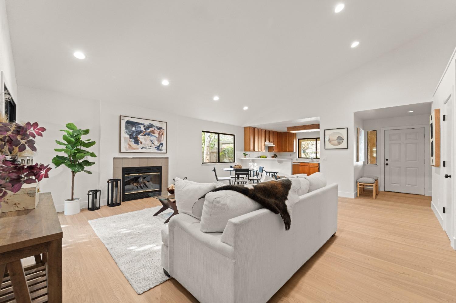 2754 Concord Avenue Davis, CA 95618 - Photo 7 of 54