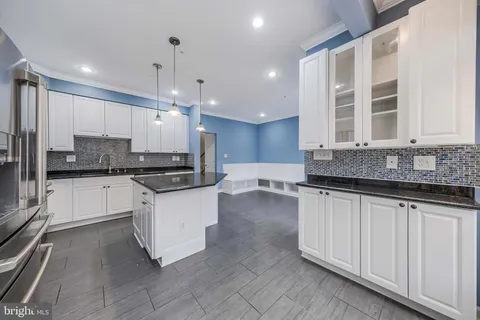 $848,000 | 13802 Lambertina Place, Rockville, MD 20850