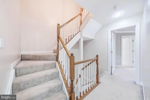 $848,000 | 13802 Lambertina Place, Rockville, MD 20850