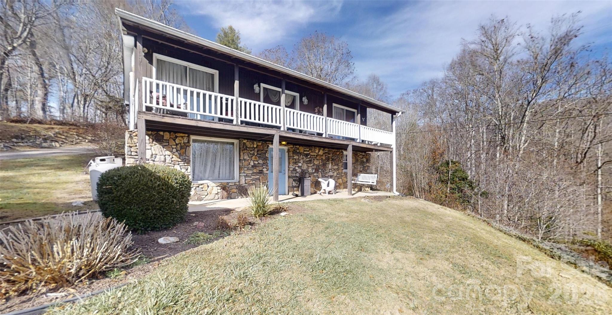 707 Lickskillet Road Burnsville, NC 28714 - Photo 13 of 44