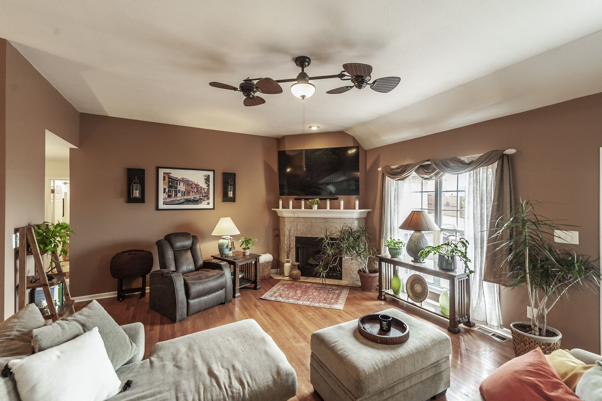 1183 Bothwell Place Gallatin, TN 37066 - Photo 10 of 53 a living room with furniture and a table
