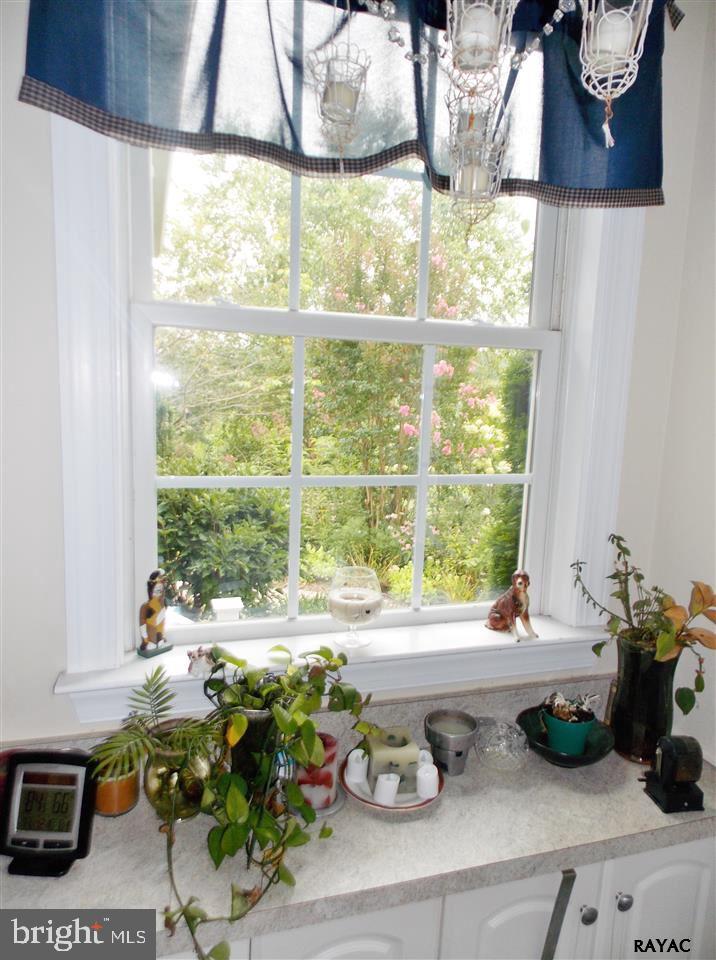17265 Dolf Road Stewartstown, PA 17363 - Photo 13 of 36 Gallery Image 13