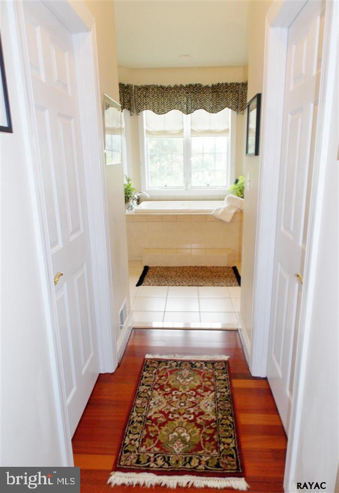 17265 Dolf Road Stewartstown, PA 17363 - Photo 15 of 36 Gallery Image 15