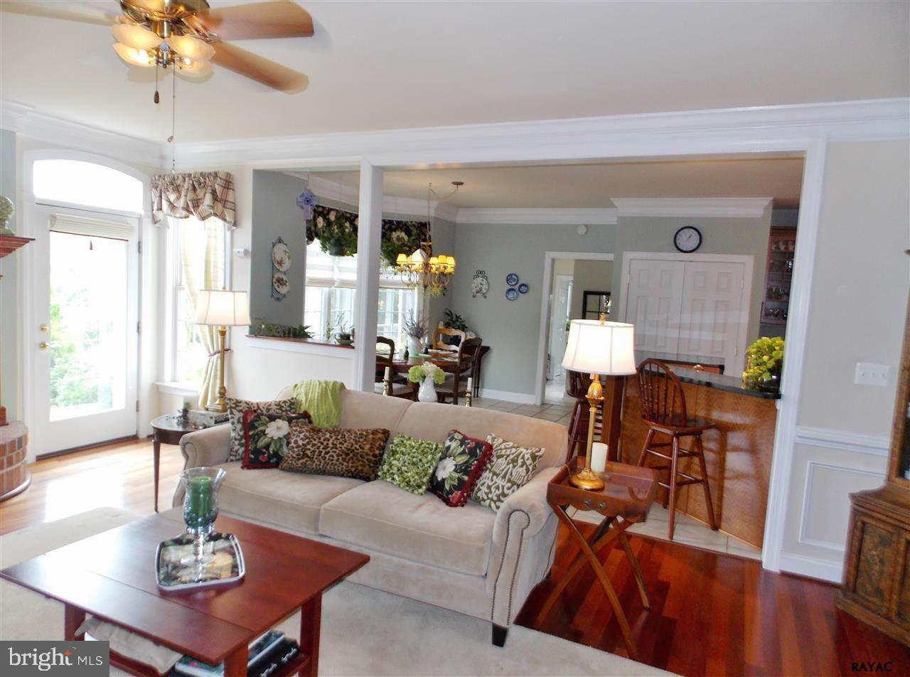 17265 Dolf Road Stewartstown, PA 17363 - Photo 7 of 36 Gallery Image 7