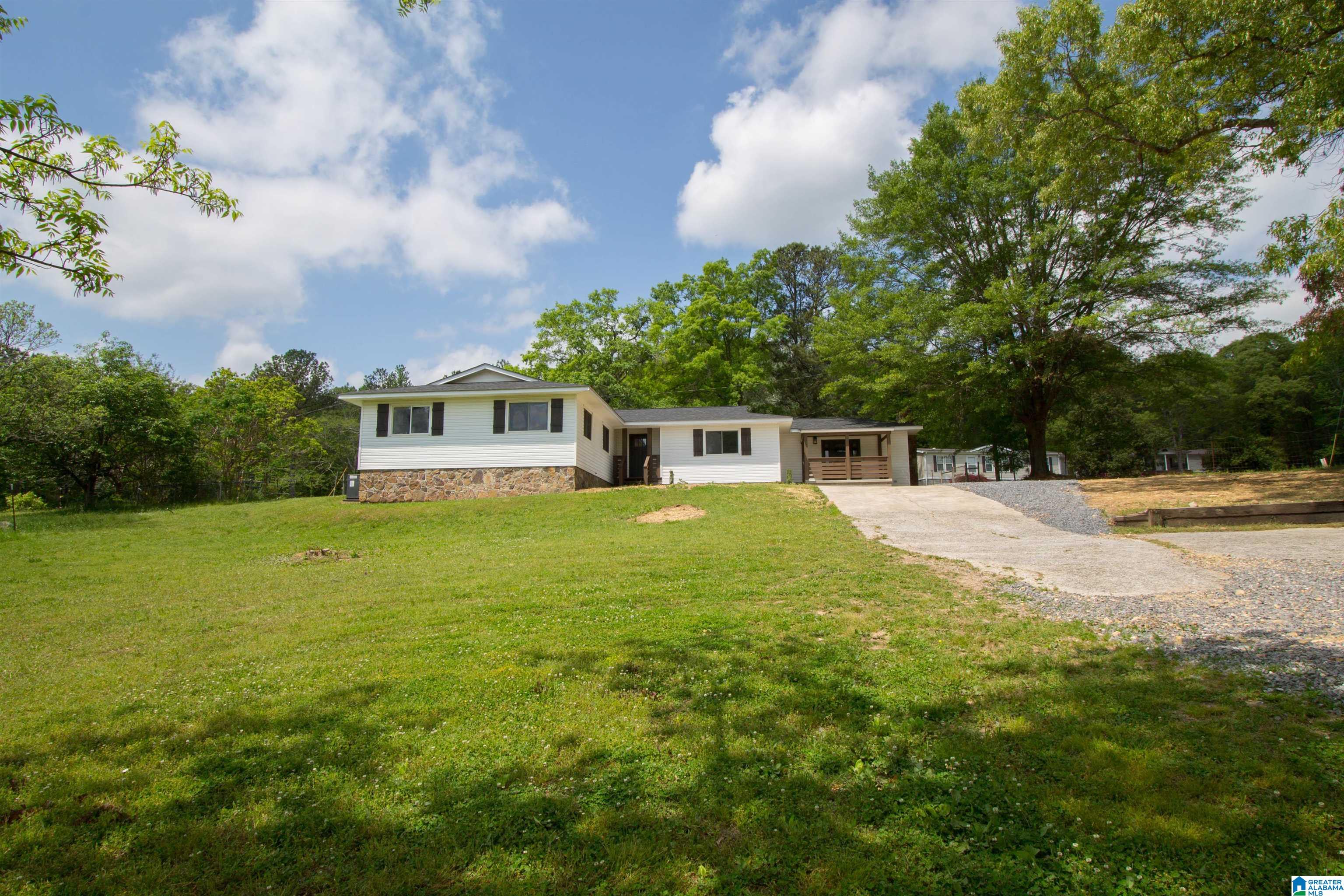1695 Highway 231 Vincent, AL 35178 - Photo 2 of 59