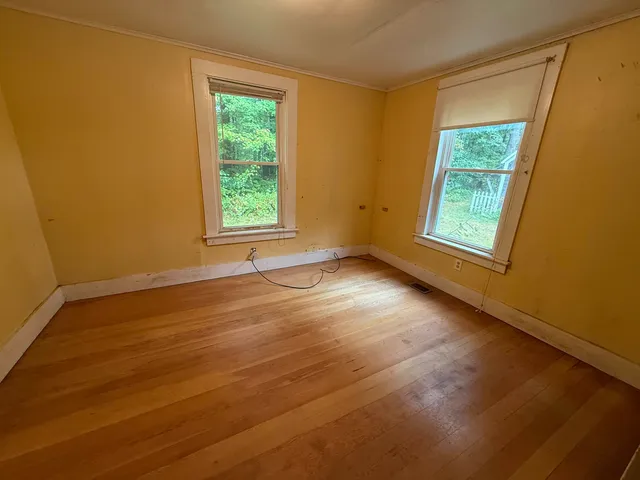 $265,000 | 2069 Fort Bridgman Road, Vernon, VT 05354