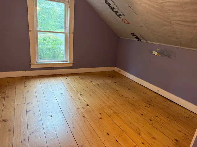 $265,000 | 2069 Fort Bridgman Road, Vernon, VT 05354