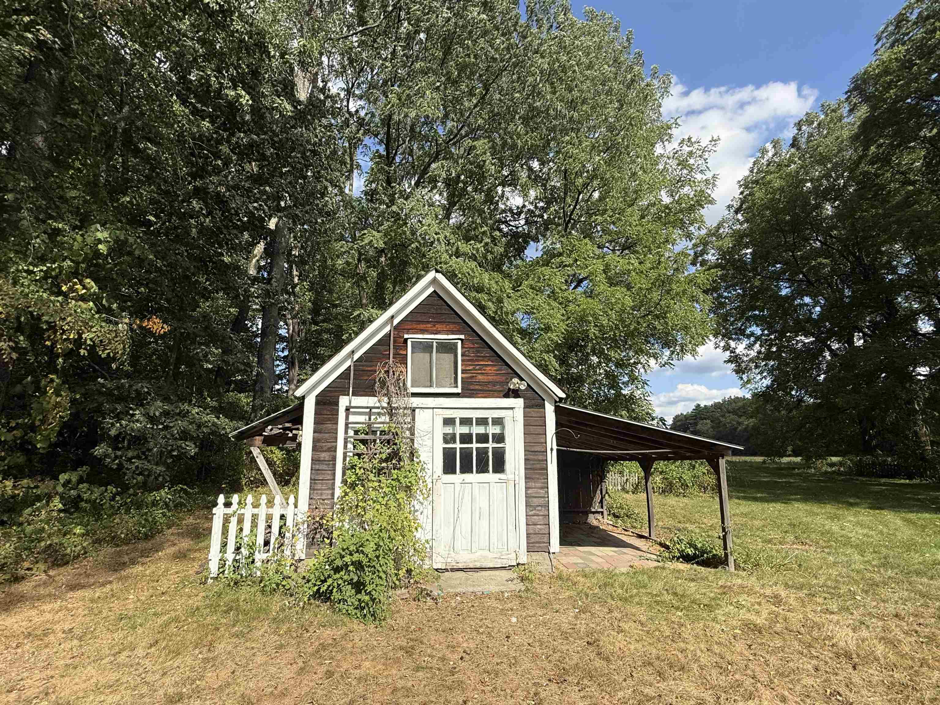 2069 Fort Bridgman Road Vernon, VT 05354 - Photo 34 of 37