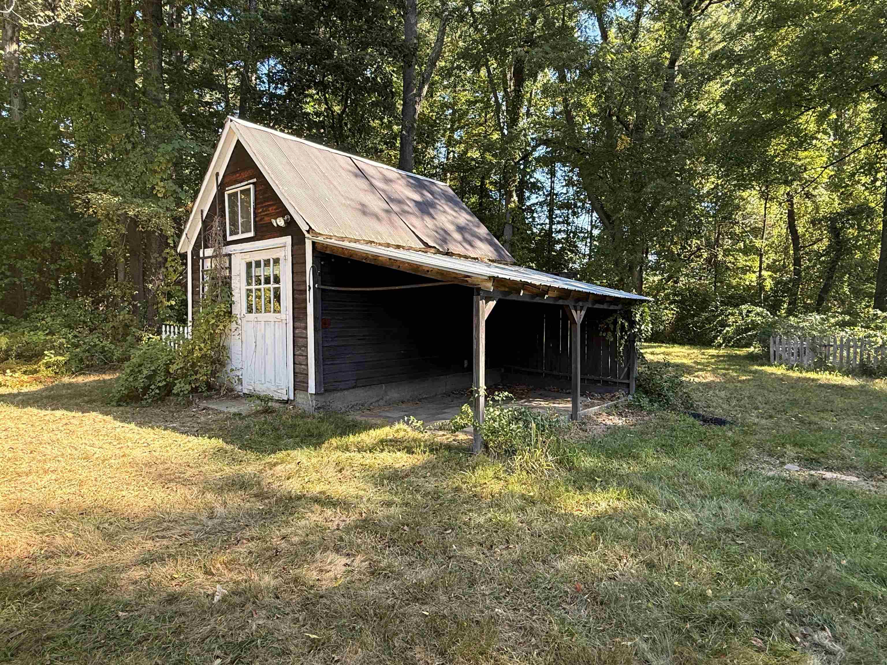 2069 Fort Bridgman Road Vernon, VT 05354 - Photo 35 of 37