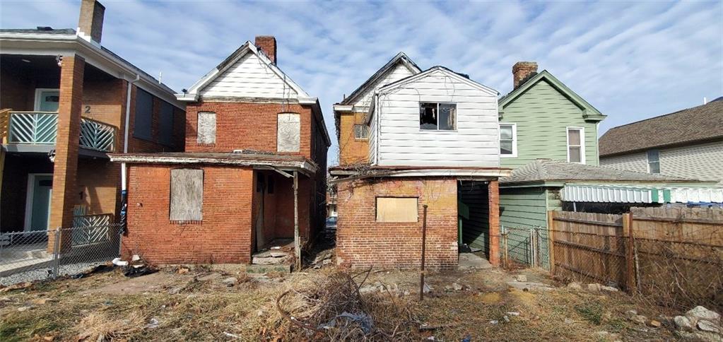 320 West 14th Avenue Homestead, PA 15120 - Photo 5 of 7