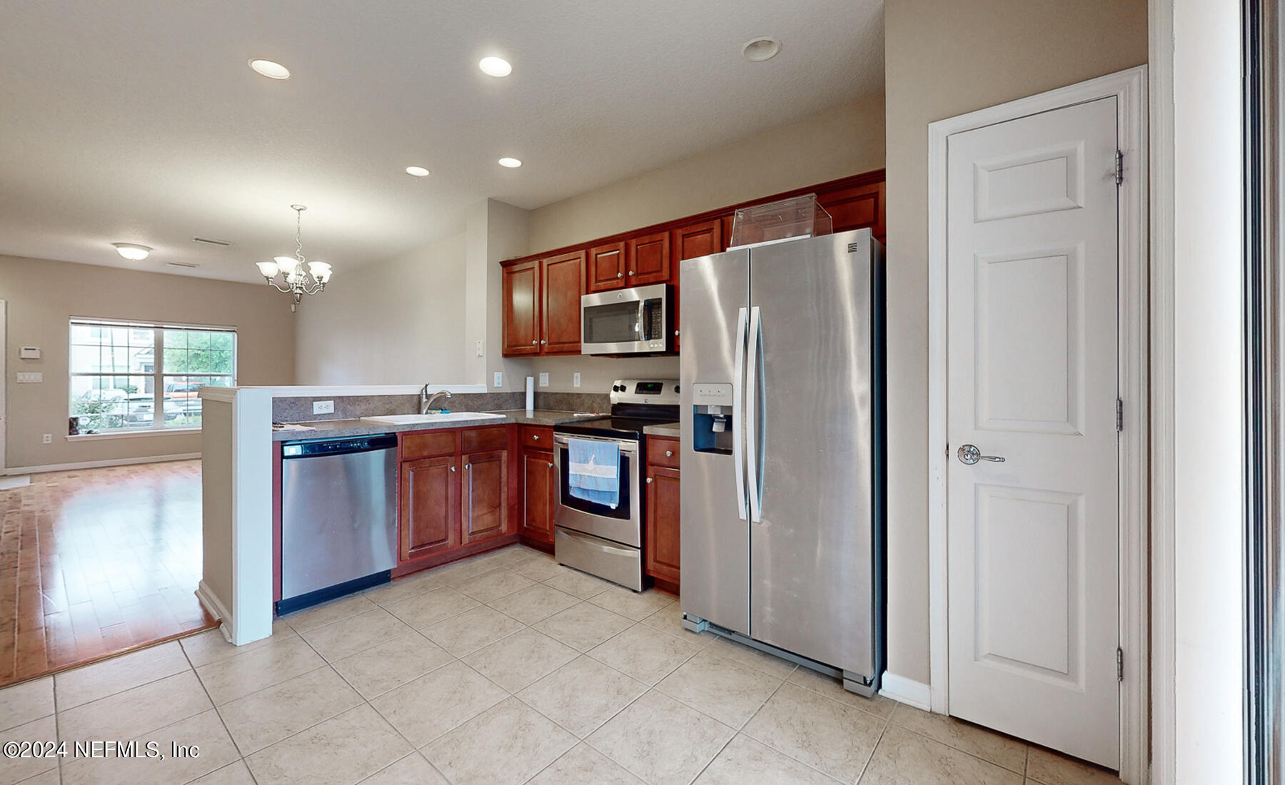 6702 Arching Branch Circle Jacksonville, FL 32258 - Photo 21 of 25 Kitchen c