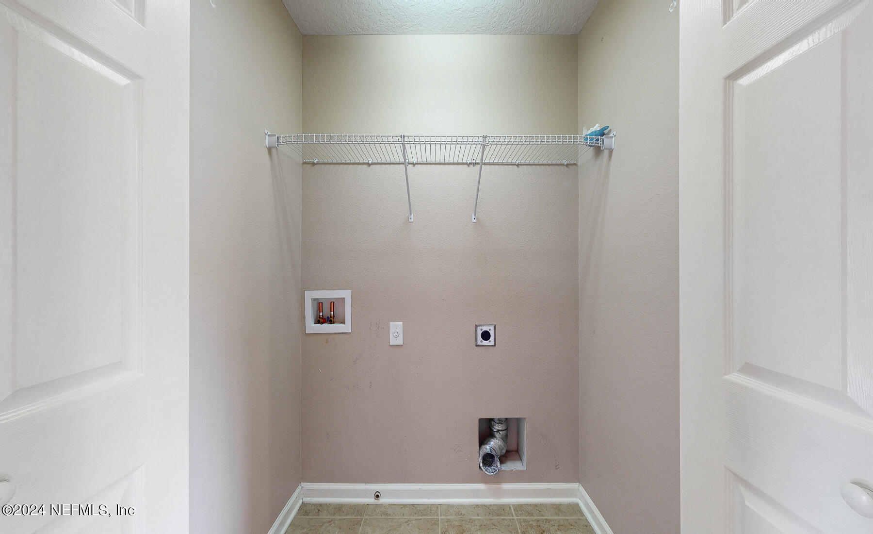 6702 Arching Branch Circle Jacksonville, FL 32258 - Photo 22 of 25 Laundry Hook Up