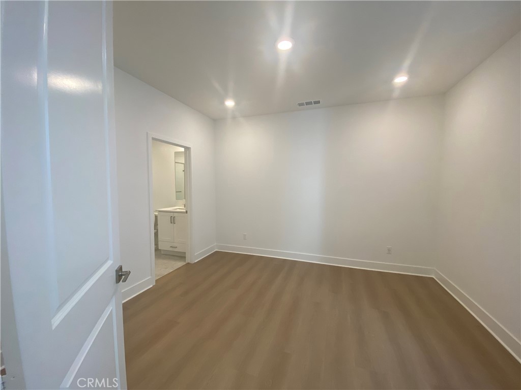 303 Tank Irvine, CA 92618 - Photo 6 of 28