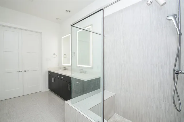 $2,750 | 2412 Canal Street, Unit K, Houston, TX 77003