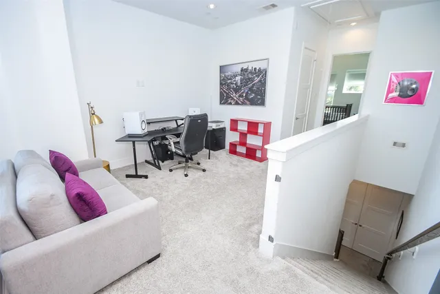 $2,750 | 2412 Canal Street, Unit K, Houston, TX 77003