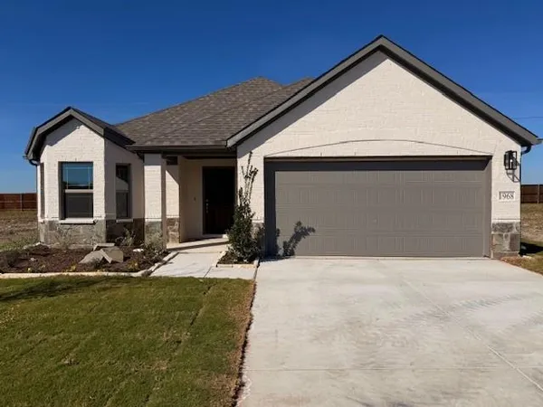 $359,990 | 1968 Daybreak Drive, Alvarado, TX 76009