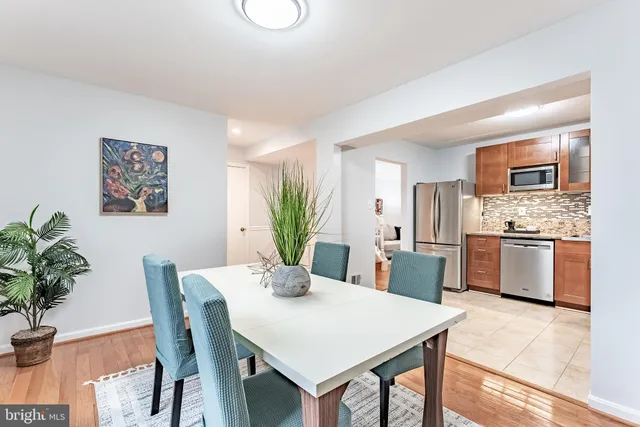 $599,888 | 6020 Forrest Hollow Lane, Springfield, VA 22152