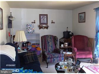 102 Hampshire Road Sicklerville, NJ 08081 - Photo 2 of 8
