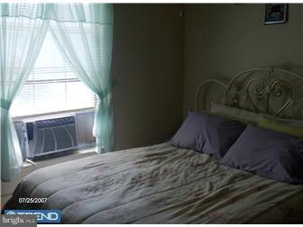 102 Hampshire Road Sicklerville, NJ 08081 - Photo 7 of 8