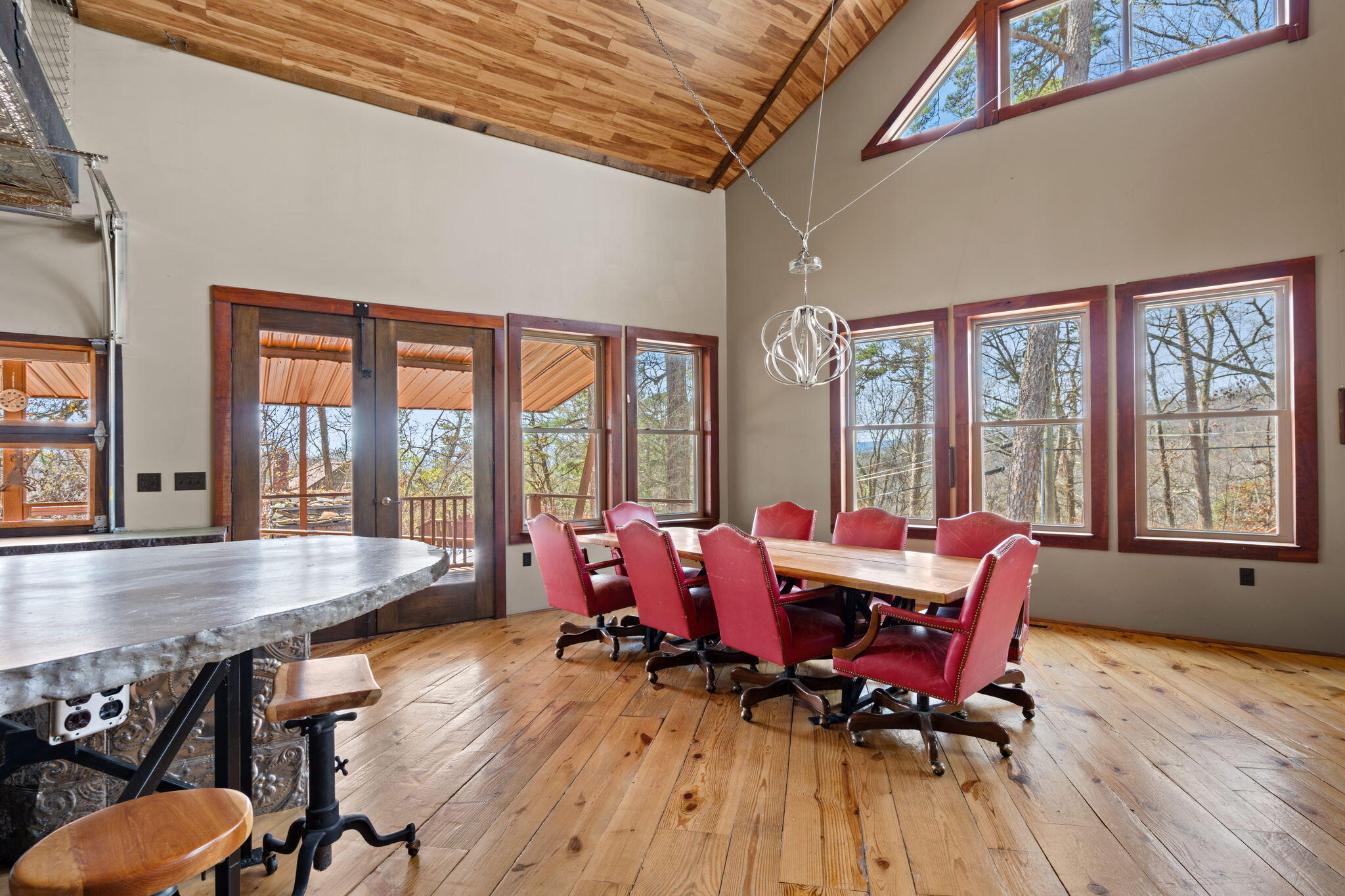 1014 Meroney Street Chattanooga, TN 37405 - Photo 18 of 57 18-web-or-mls-1014 Merony-Bekah C-3