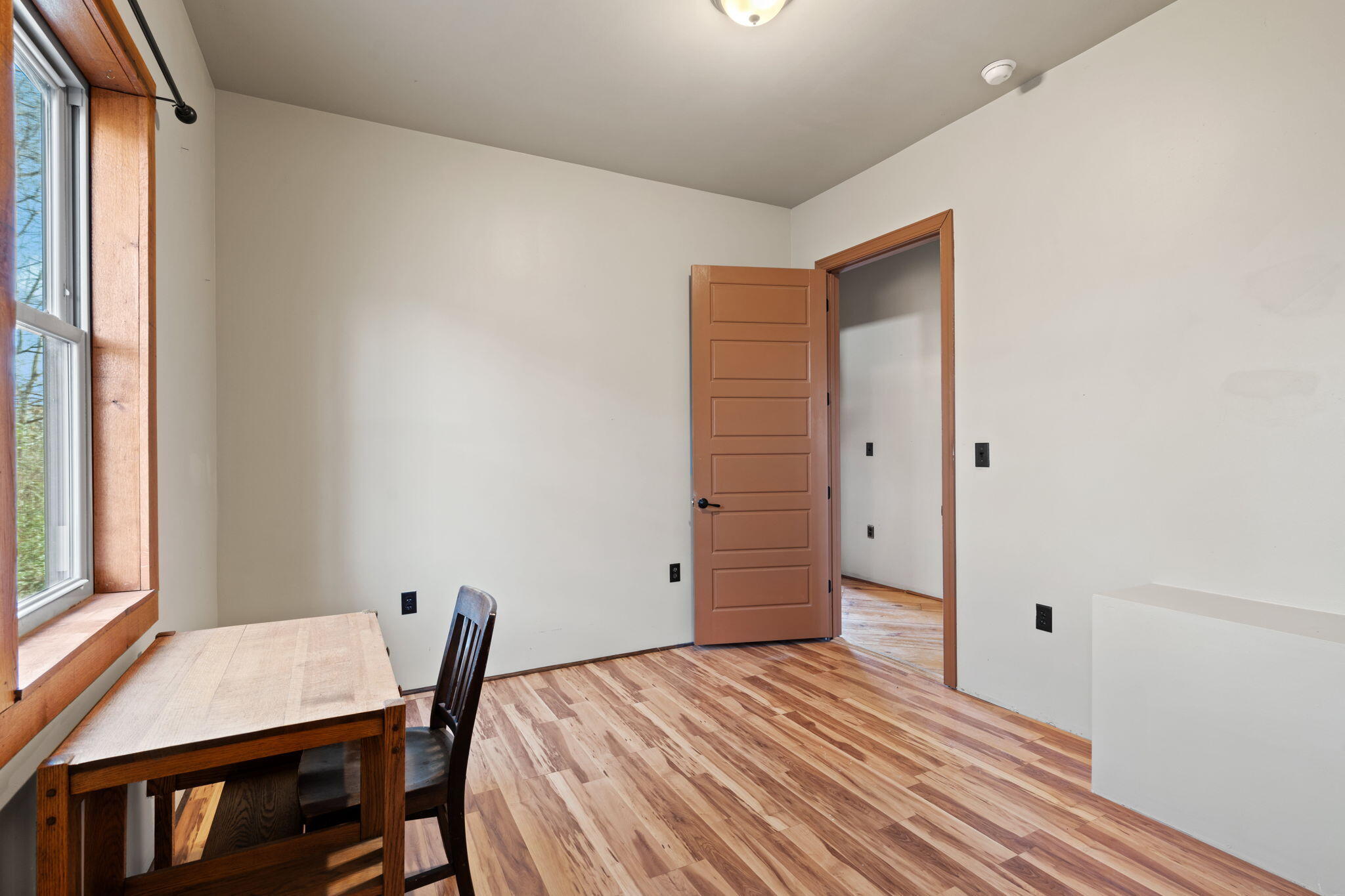 1014 Meroney Street Chattanooga, TN 37405 - Photo 23 of 57 23-web-or-mls-1014 Merony-Bekah C-8