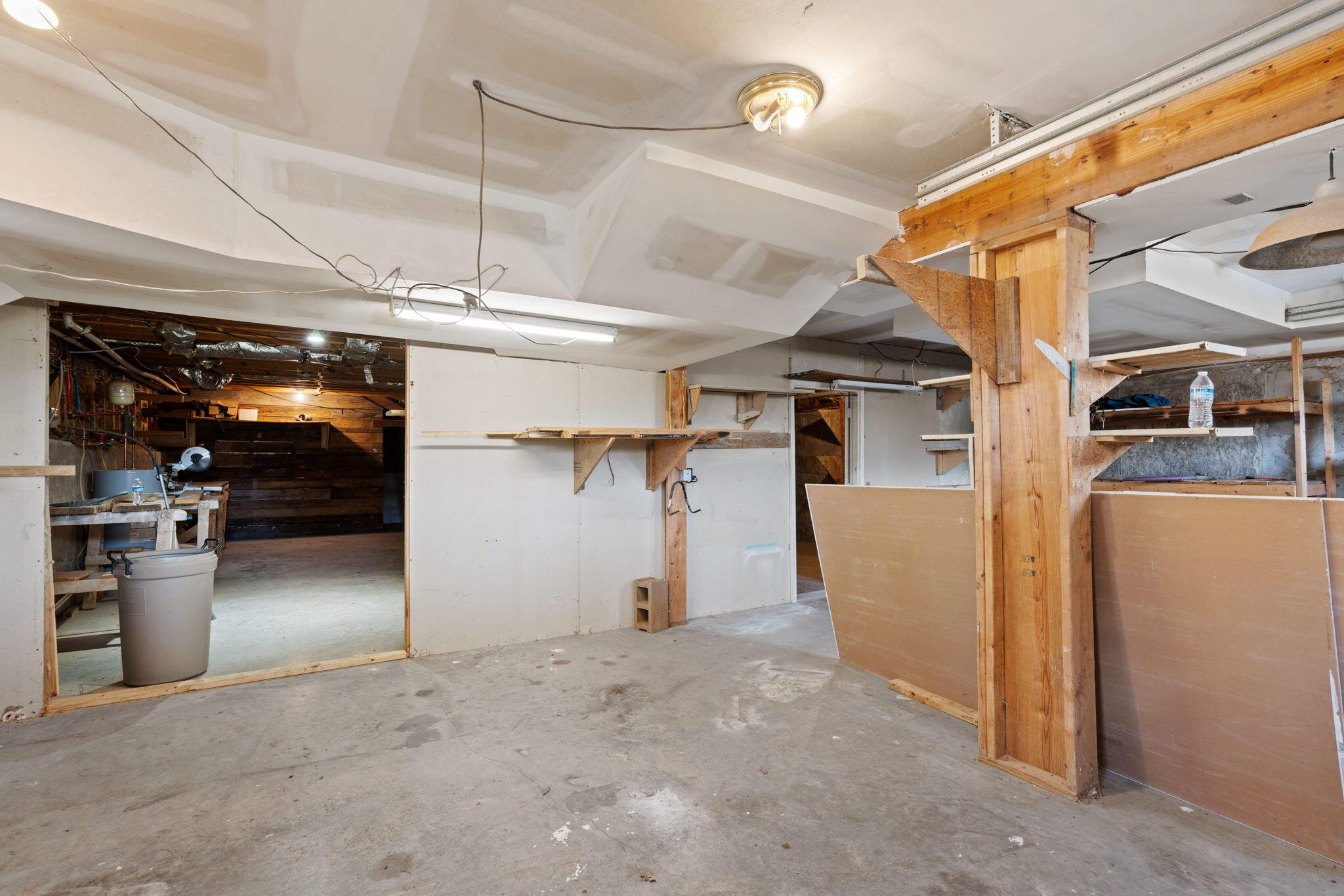 1014 Meroney Street Chattanooga, TN 37405 - Photo 36 of 57 36-web-or-mls-1014 Merony-Bekah C-21