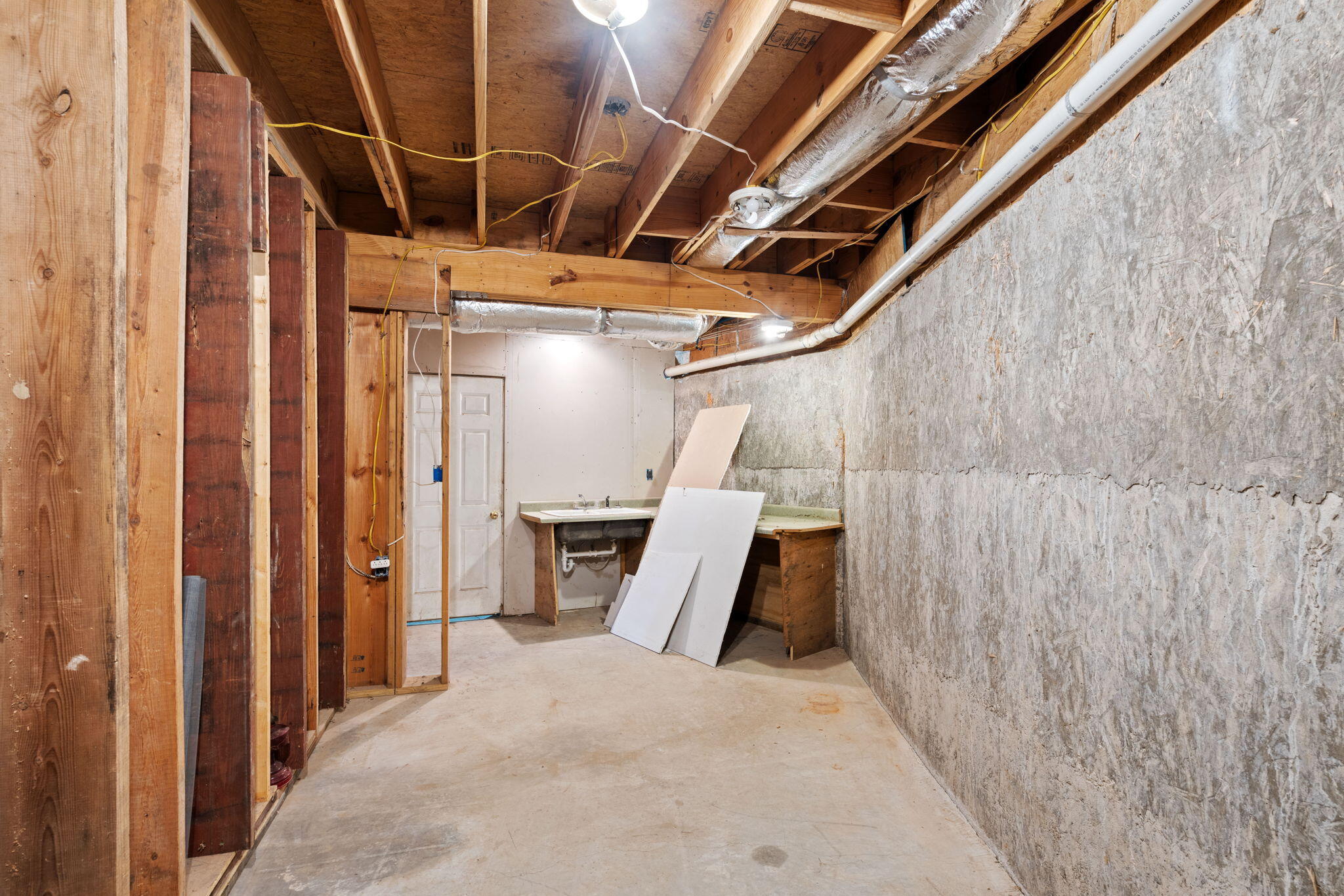 1014 Meroney Street Chattanooga, TN 37405 - Photo 38 of 57 38-web-or-mls-1014 Merony-Bekah C-26