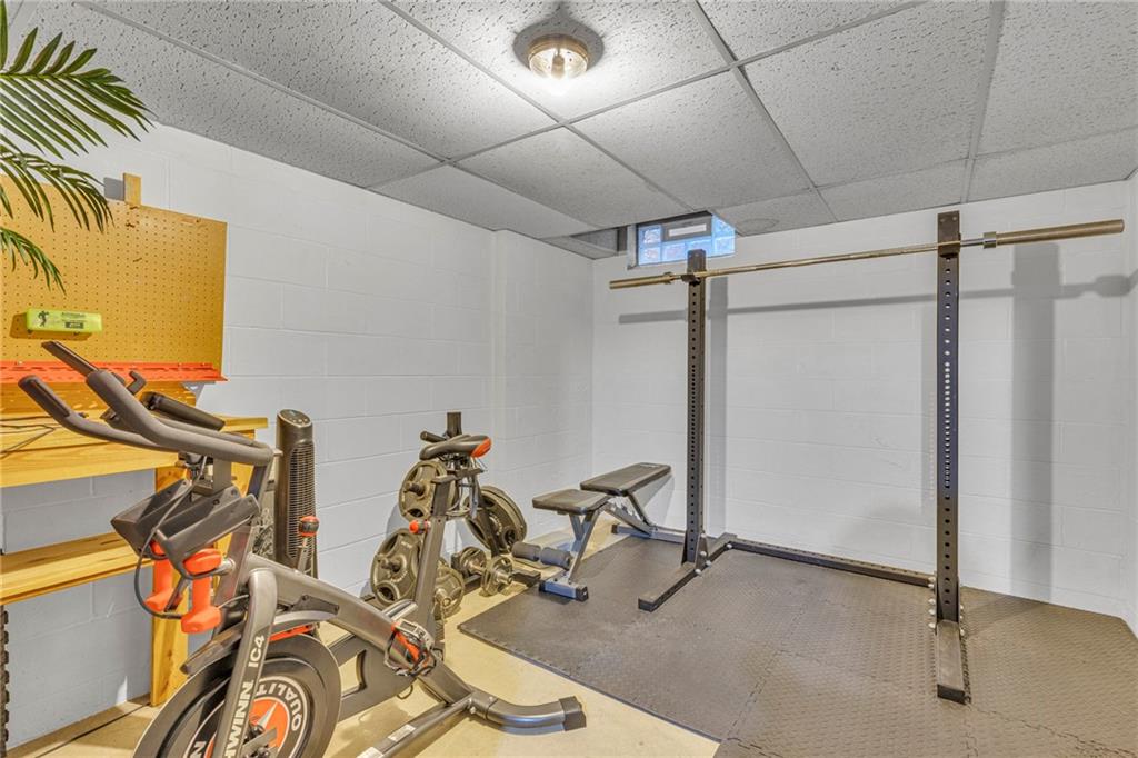 610 Maple Lane, Unit 1 Sewickley, PA 15143 - Photo 20 of 31 a view of a room with gym equipment